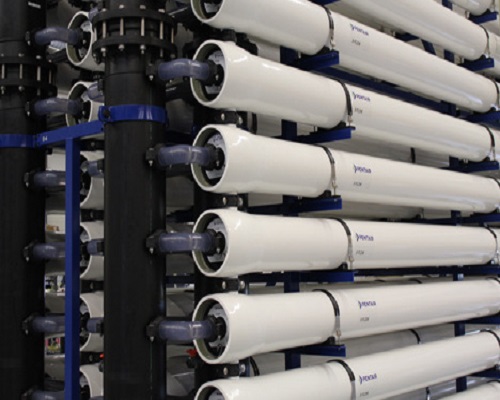 RO膜和超濾膜哪個使用起來更好？-藍(lán)膜超濾膜